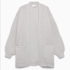90% new Classic Wilfred Aritzia sweater